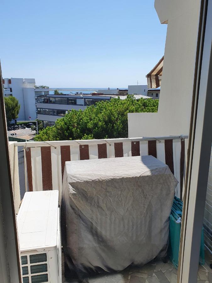 Superbe appartement plage SAINT-LAURENT DU VAR Exterior foto